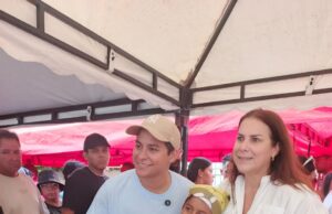 Camilo Torres reafirma su apoyo a la cultura y la economía local en el Festival de la Ciruela