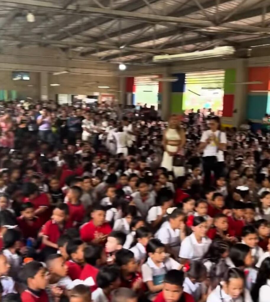 La imagen tiene un atributo ALT vacío; su nombre de archivo es WhatsApp-Image-2025-03-07-at-7.20.15-PM-2-2-914x1024.jpeg