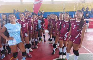 Niñas campeonas de Veibol sub-18 brillan en el Atlántico