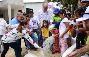 Gobierno de Eduardo Verano hace que Arroyo de Piedra pase de 0 % a 100 % en agua potable