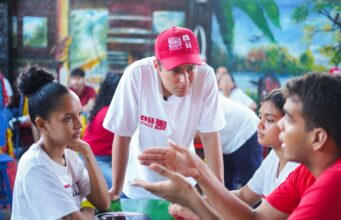 Diputado Camilo Torres lanza “Juventud en Primer Plano”, la escuela de liderazgo político para jóvenes que buscan ser Consejeros de Juventud