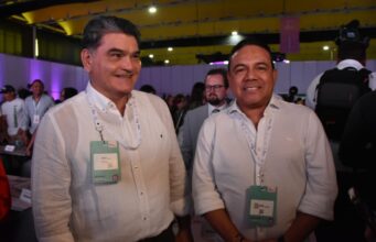 Wilmar Vargas presente en el Foro de Desarrollo Local de la OCDE en Barranquilla.