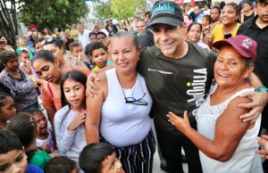 En Rebolo y Montes, alcalde Char entregó más vías pavimentadas al servicio de la comunidad