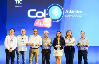 Gobernador Verano recibe reconocimiento de Colombia 4.0 por liderar la transformación digital desde las regiones