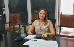 Isabella Pulgar Mota: Gobernador Verano está empecinado en impedirque como diputada trabaje por el bienestar de la gente.