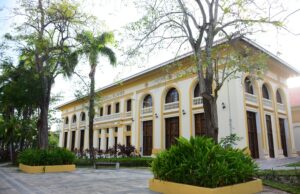 No destruyamos Bellas Artes, es un patrimonio que nos costó reconstruirlo a todos: gobernador Eduardo Verano