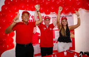 Vanessa Martínez y el ex alcalde de Soledad, Rodrigo Martínez adhieren a la candidatura de Yessid Pulgar Senador L5