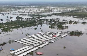 Villa Petro al borde de la inundación total por creciente de aguas en Montería