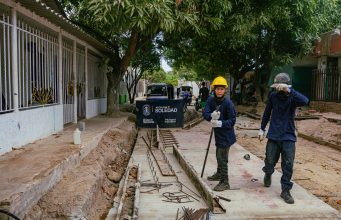 En Soledad, el barrio Ferrocarril se renueva con pavimentación y saneamiento básico