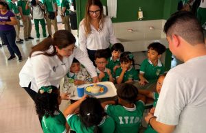 Alcaldesa Alcira Sandoval entregó obras de remodelación en el comedor de la IE. ITIDA