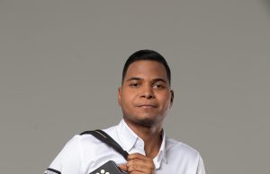 El acordeonero profesional Jerónimo Villazón, anuncia su participación en el 59 Festival Vallenato