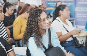 Las mujeres del Atlántico son motor de transformación social y económica: gobernador Verano