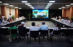 “El sistema eléctrico está mal diseñado y favorece a los generadores”: gobernador Eduardo Verano