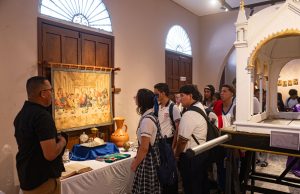 Exposición “Fe e Historia” abre sus puertas a estudiantes de Soledad