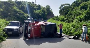 Colisión frontal en la vía Ovejas–Chalán moviliza a organismos de emergencia