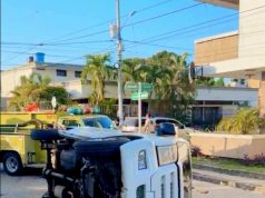 Fuerte choque entre camioneta y buseta deja varios lesionados en Corozal