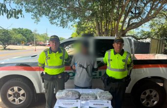 En la lucha contra el tráfico de estupefacientes, la Policía Nacional capturó a un hombre con más de 2,7 kilogramos de marihuana en Baranoa