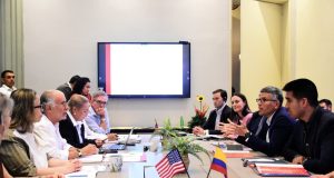 Encuentro entre el gobernador Verano y delegación de Estados Unidos fortalece agenda de cooperación para el desarrollo del Atlántico y las Américas