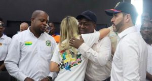 Ana Lucía, al frente de la atención a los afectados por el sismo