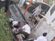 Accidente vial en la Circunvalar: motociclista cae a canaleta frente a Metroparque y es rescatado por personal de salud